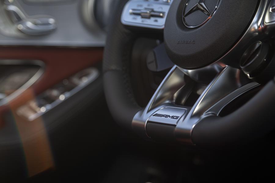 Детали интерьера Mercedes-AMG GLC43 4Matic (X253) 2019 года  (NA) (фото 54 из 68)